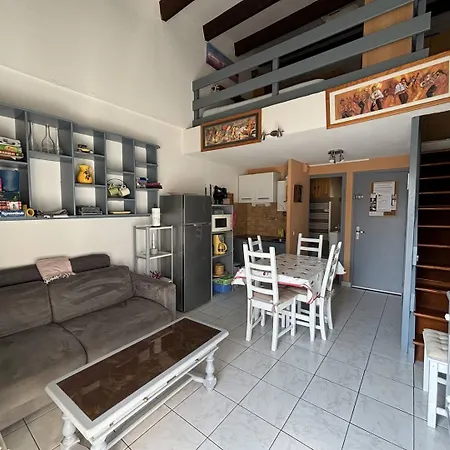 Mezzanine Pour 4 Personnes Climatise * Agde